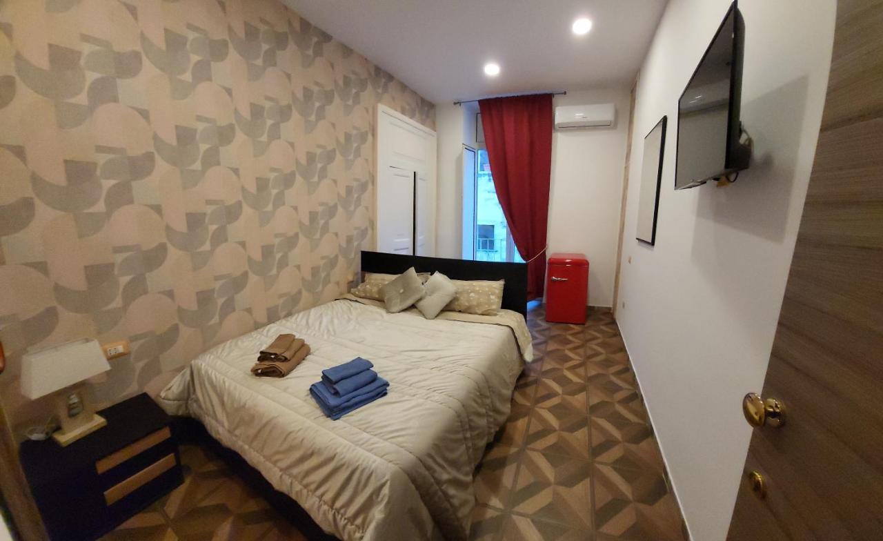 Vacanze Partenopee - San Liborio เนเปิลส์ ภายนอก รูปภาพ